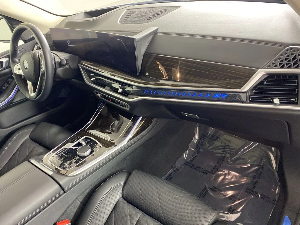2023 BMW X7 40i - Photo 32