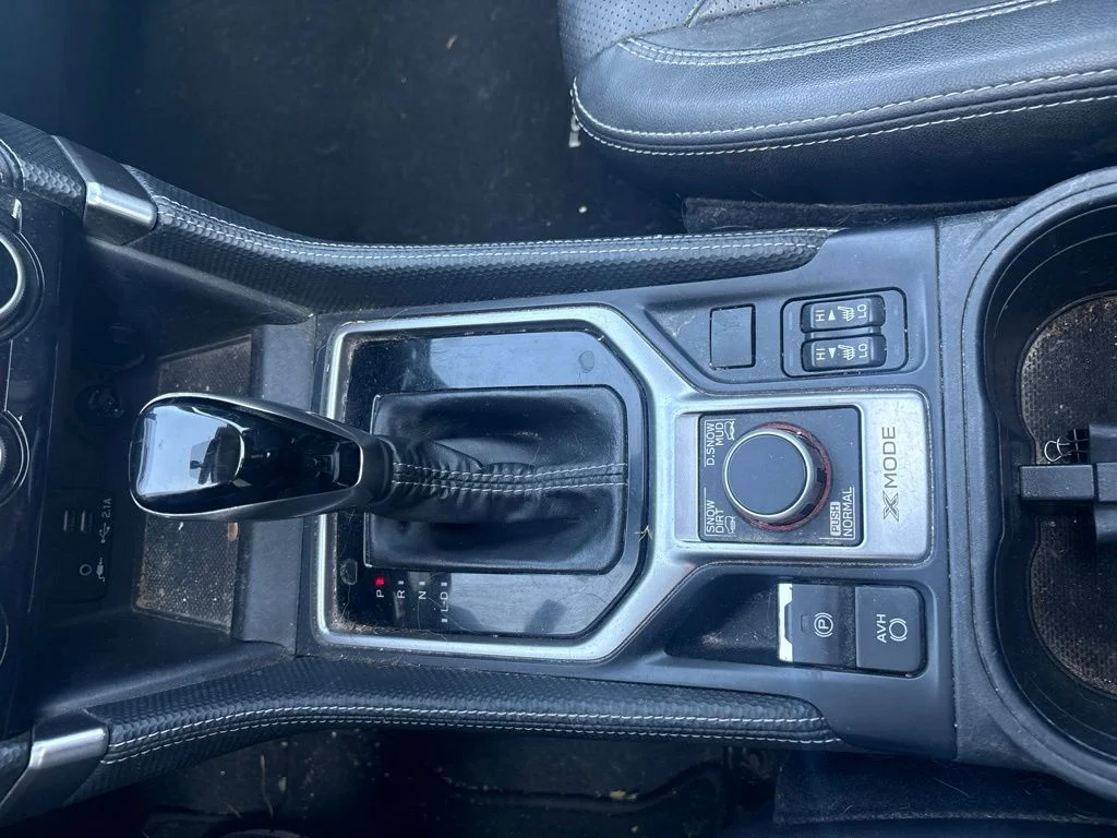 Used 2020 Silver Subaru Limited image 20