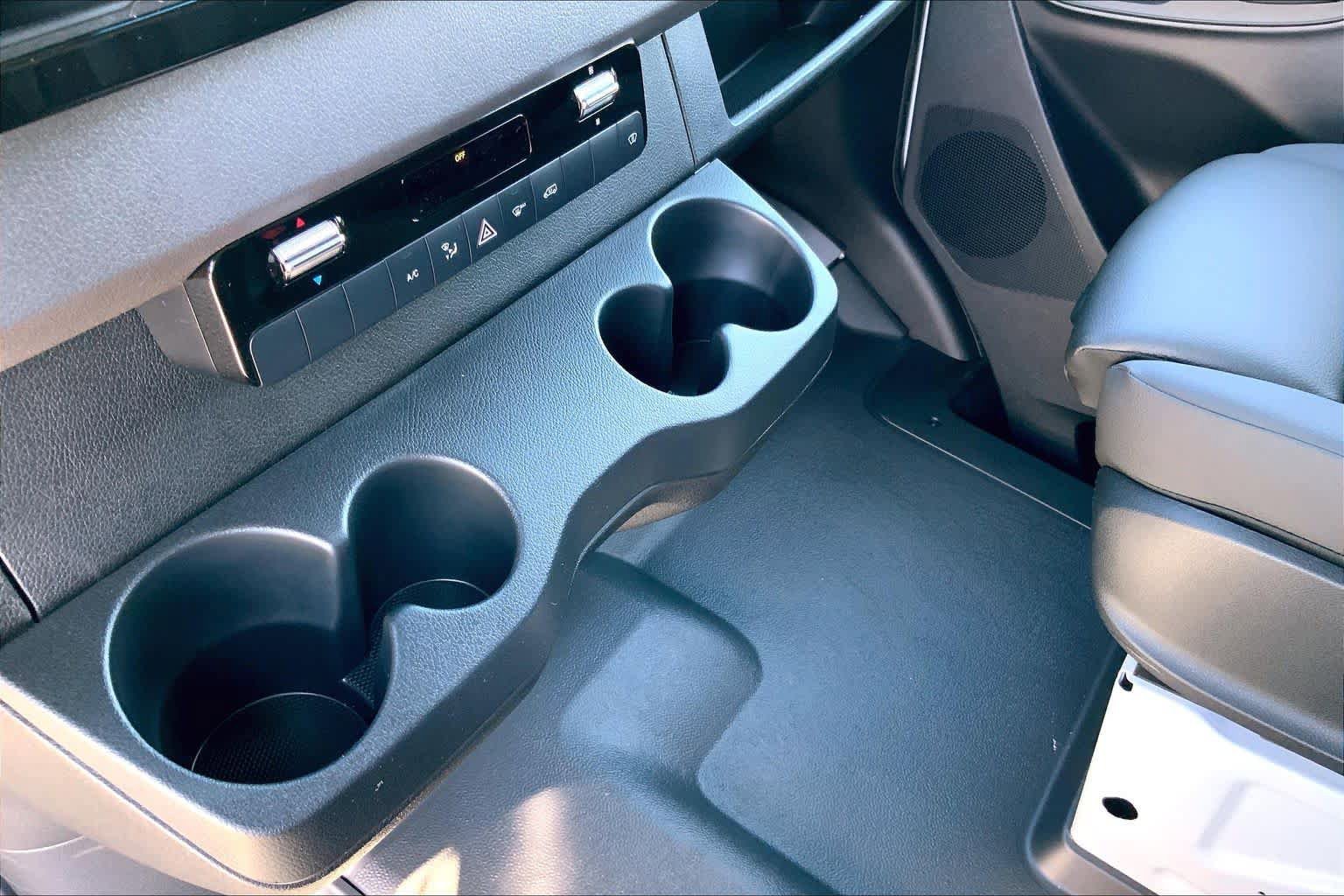 New 2026 Arctic White Mercedes-Benz  image 7