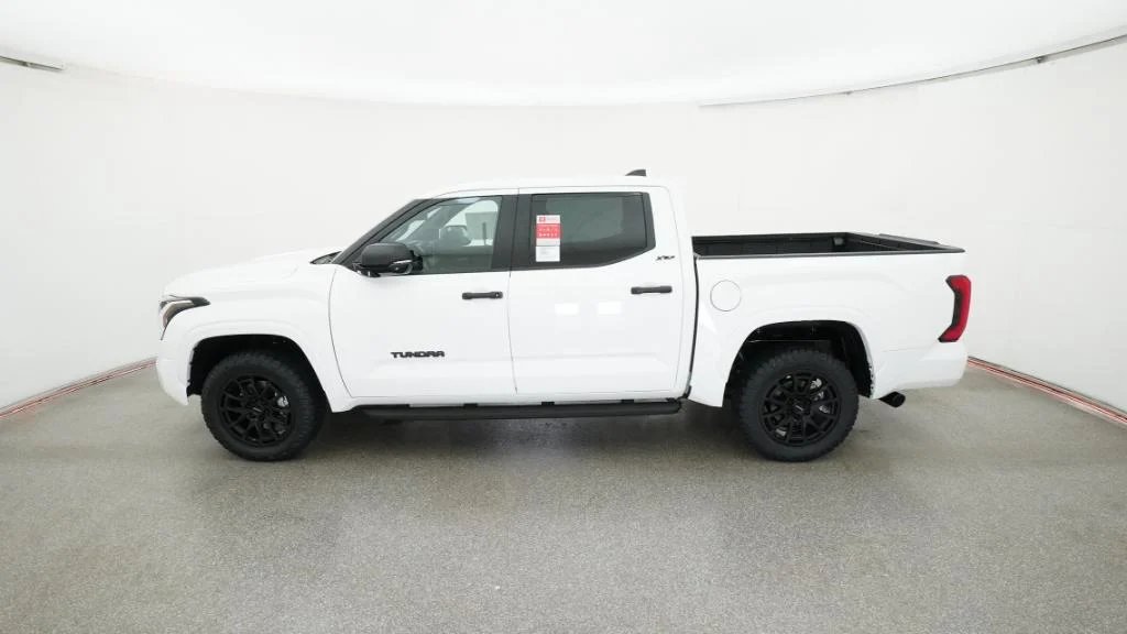 New 2026 Ice Cap Toyota SR5 image 14
