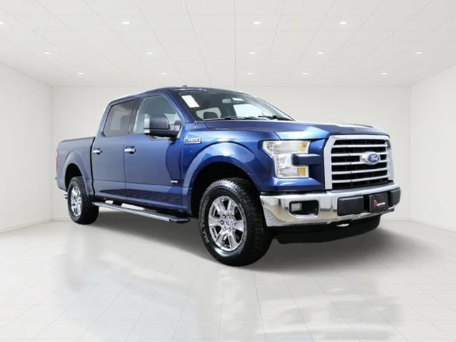 Used 2015 Blue Ford XLT image 1