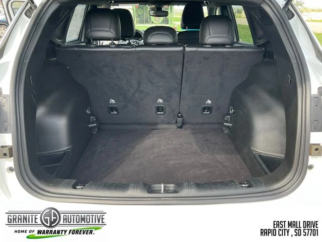 Used 2024 White Jeep Limited image 26