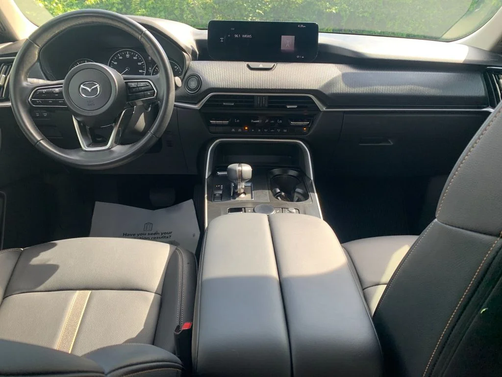 Used 2025 White Mazda 3.3 Turbo Select image 16