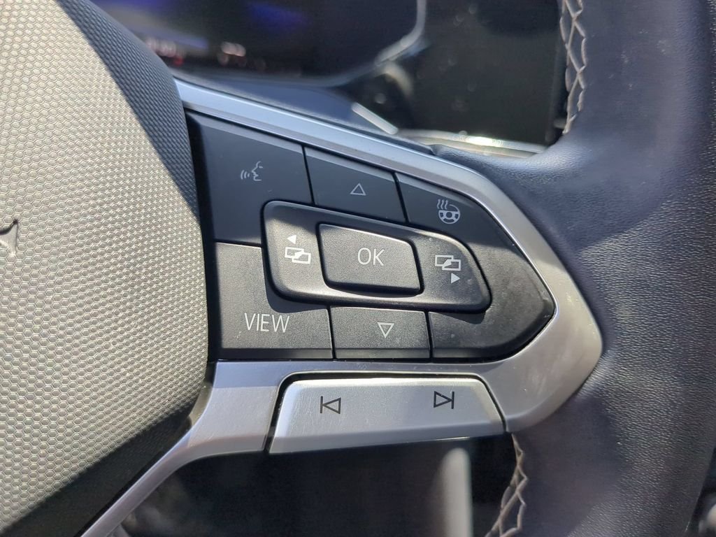 Certified Used 2023 Gray Volkswagen 1.5T SE image 30