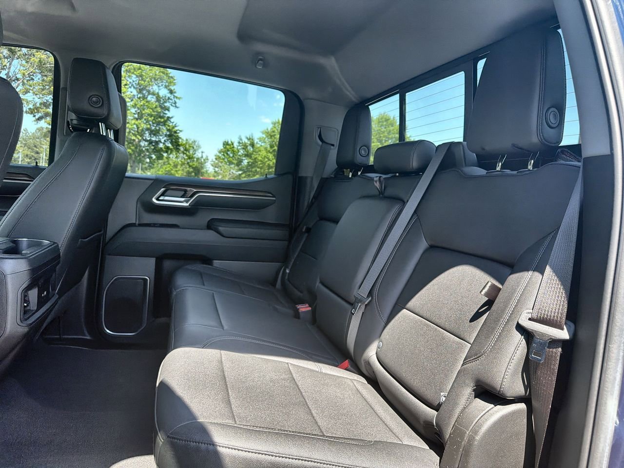 Used 2023 Northsky Blue Metallic Chevrolet RST image 20
