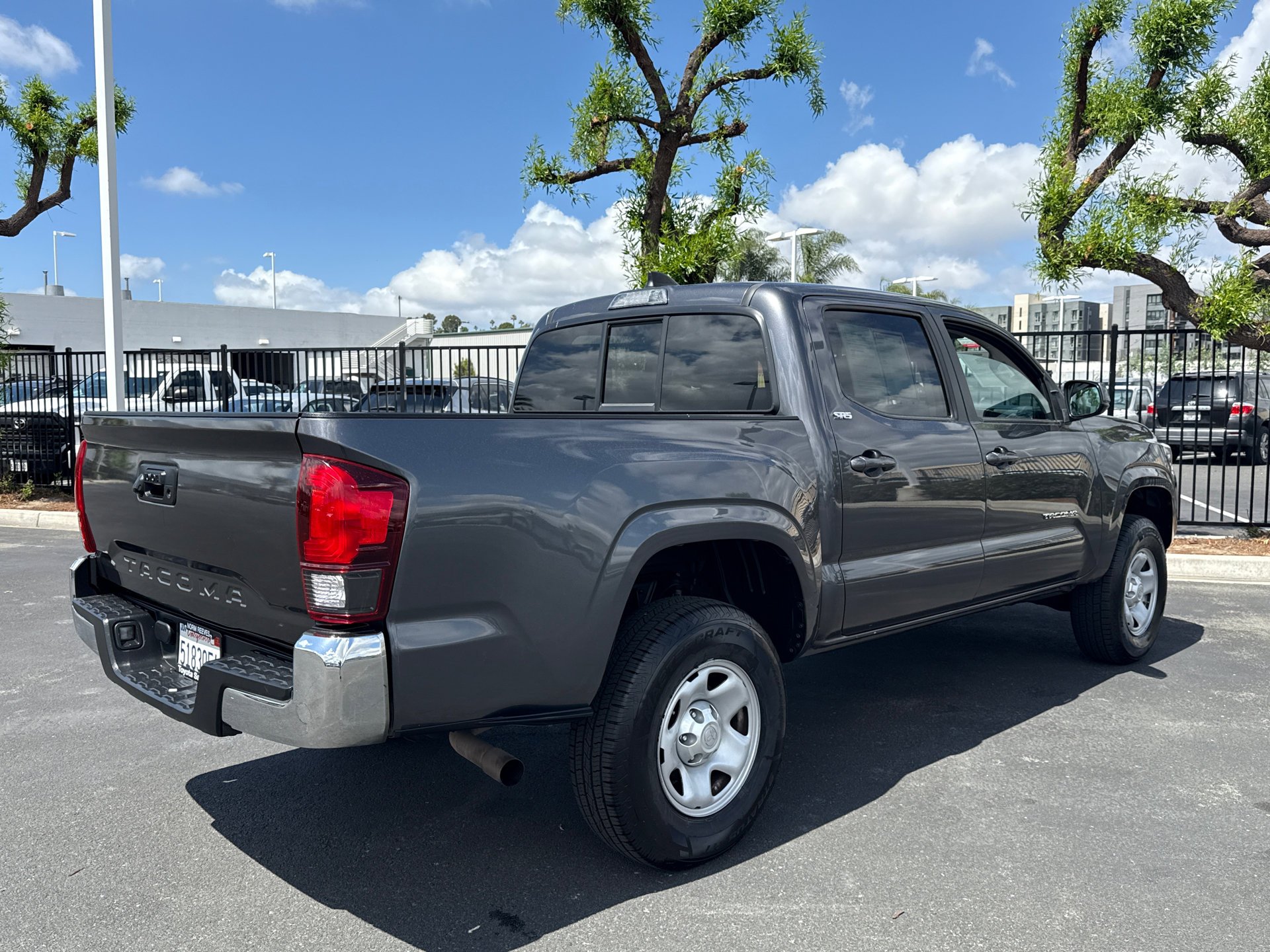 2021 Toyota Tacoma SR5 - Photo 10