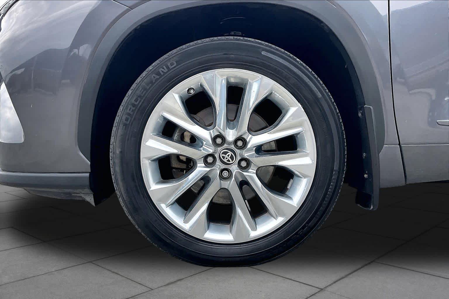 Used 2022 Magnetic Gray Metallic Toyota Limited image 11