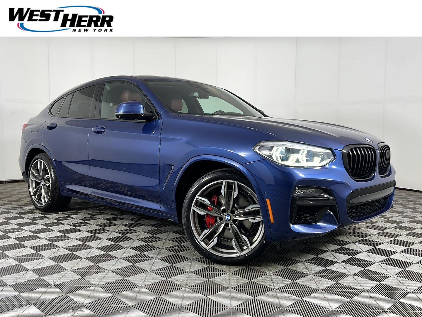 2021 BMW X4 M40i's photo