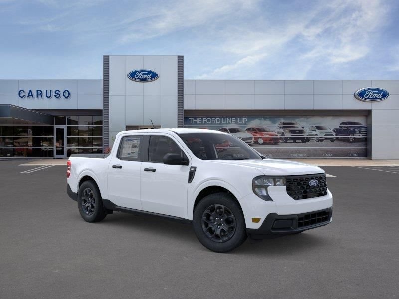 New 2026 Oxford White Ford XLT image 7