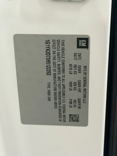 Used 2017 White Chevrolet Stingray Z51 image 33