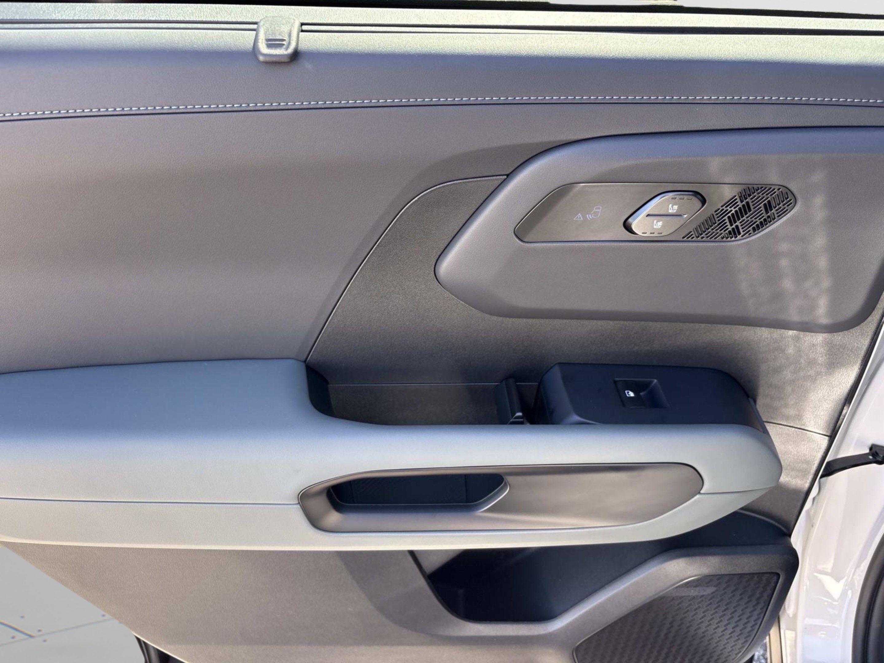 2027 Kia Telluride X-Pro SX Prestige - Photo 20
