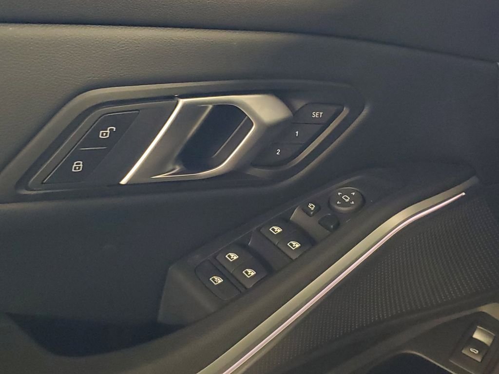 2025 BMW 3 Series 330i - Photo 14