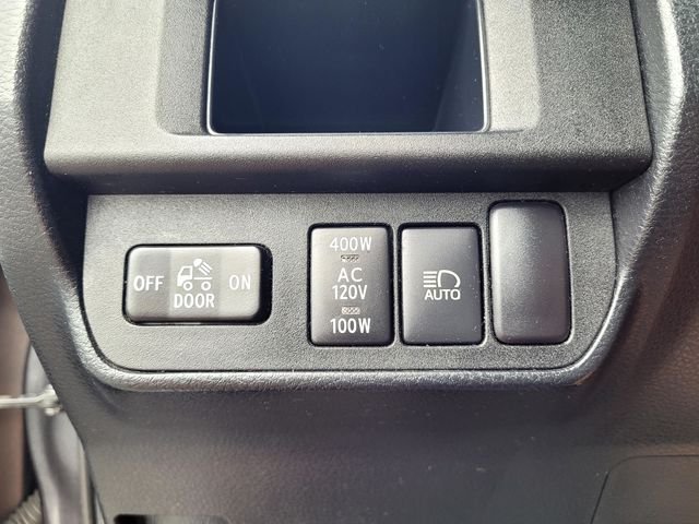 Used 2018 Gray Toyota TRD Off-Road image 14