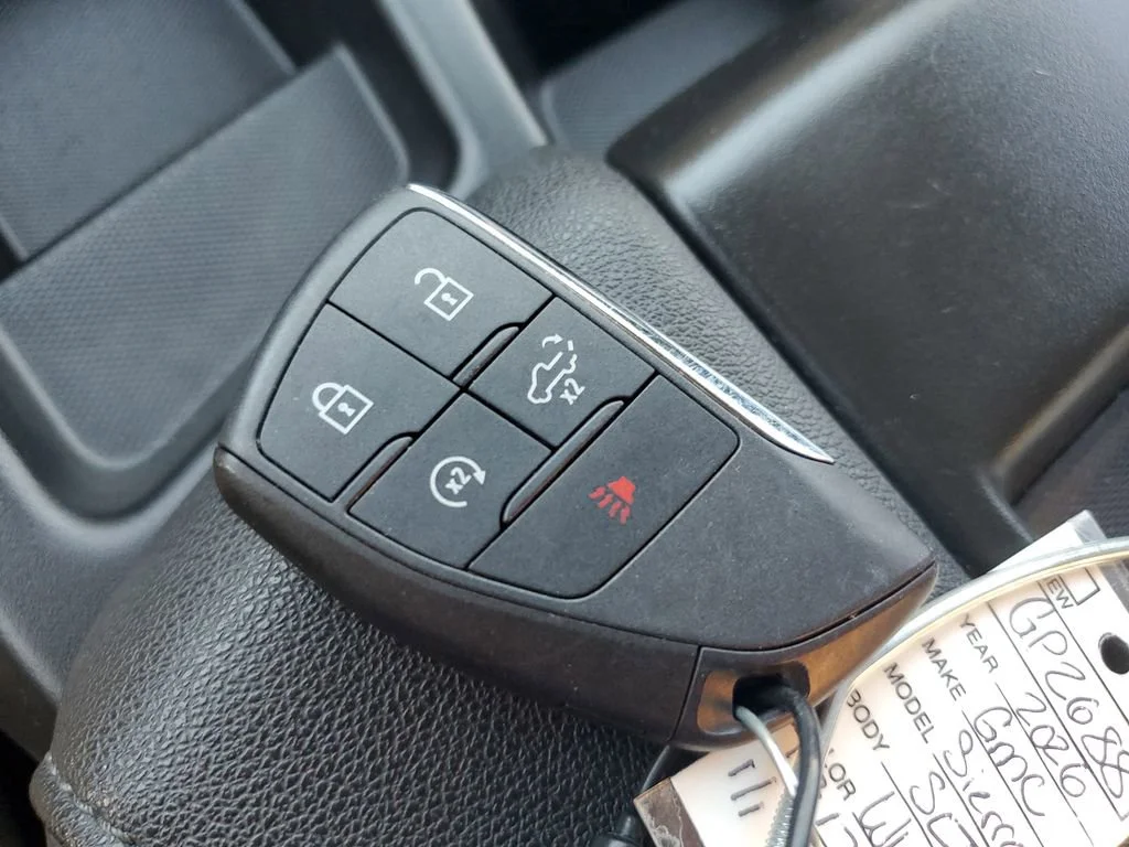 Used 2026 Summit White GMC SLT image 26