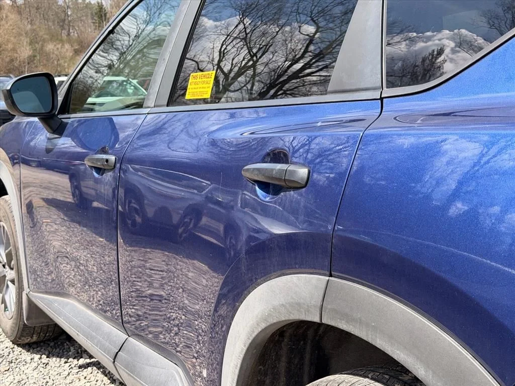 Used 2023 Blue Nissan S image 20