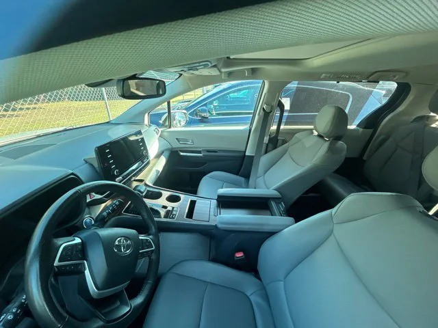 Used 2023 Beige Toyota XLE image 4