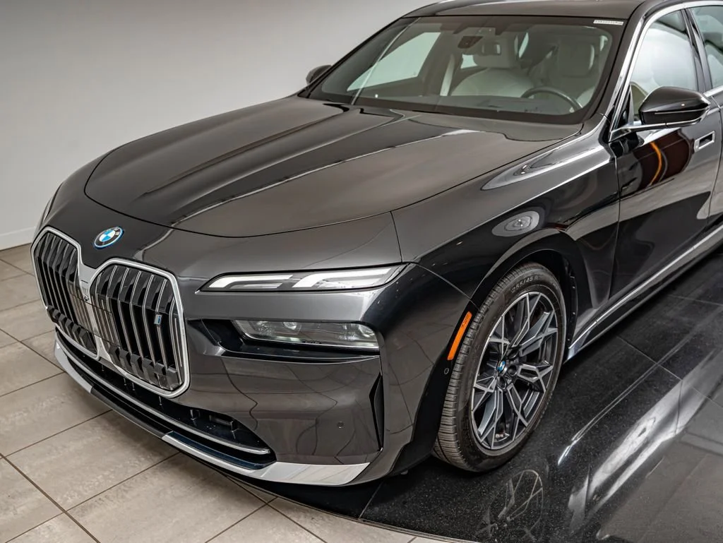 Used 2024 Black Sapphire Metallic BMW eDrive50 image 14