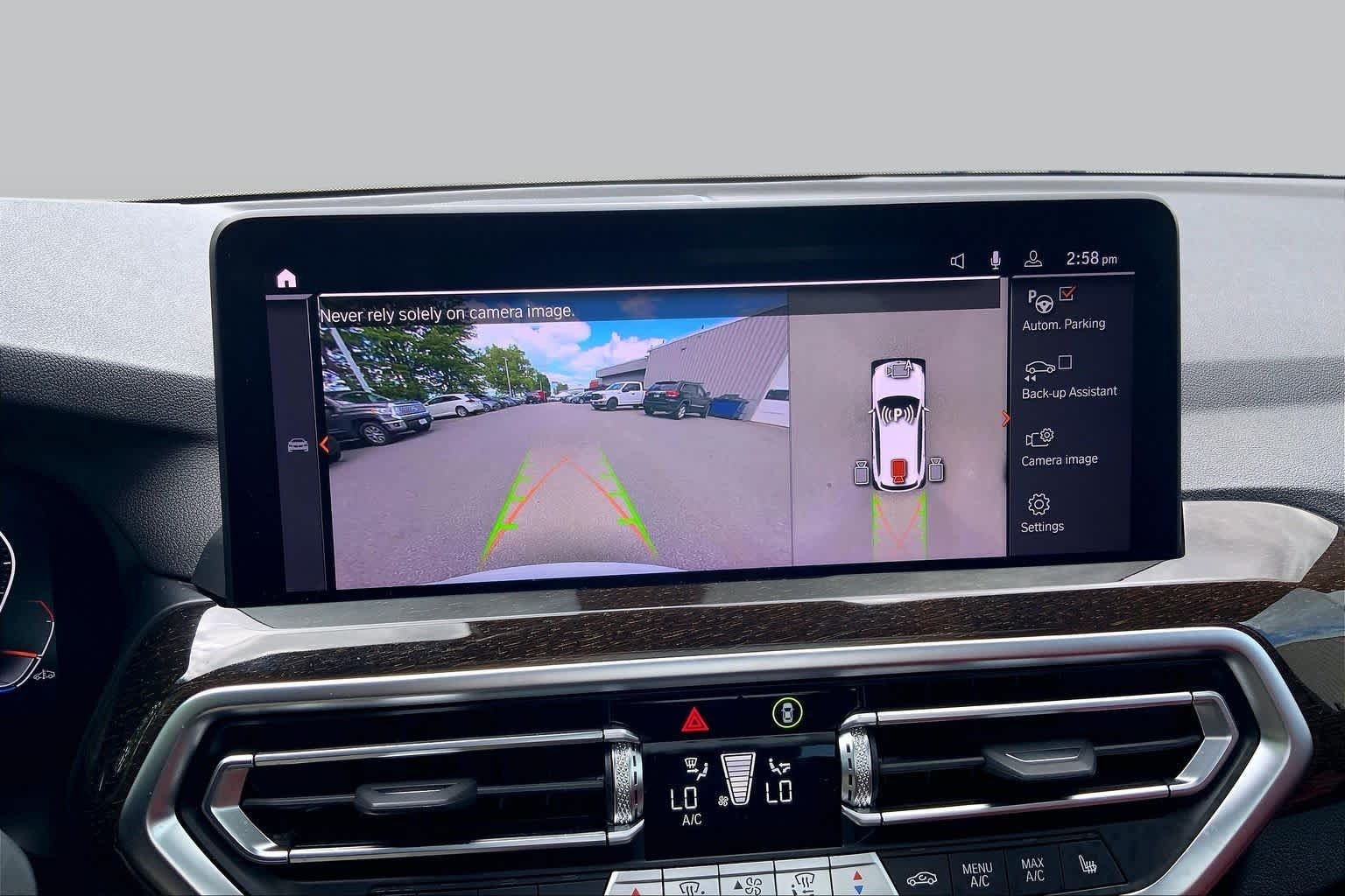 Used 2023 Alpine White BMW xDrive30i image 28