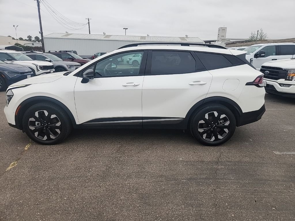 Used 2023 White Kia X-Line Prestige image 10