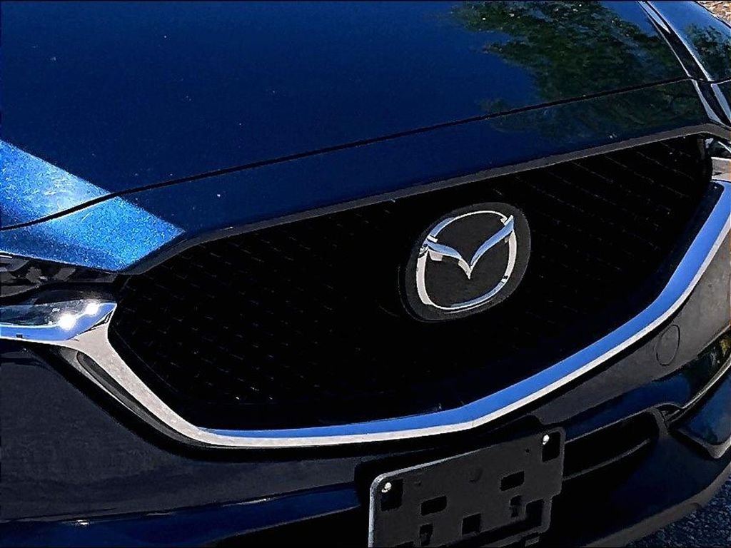 Used 2019 Blue Mazda Grand Touring image 31