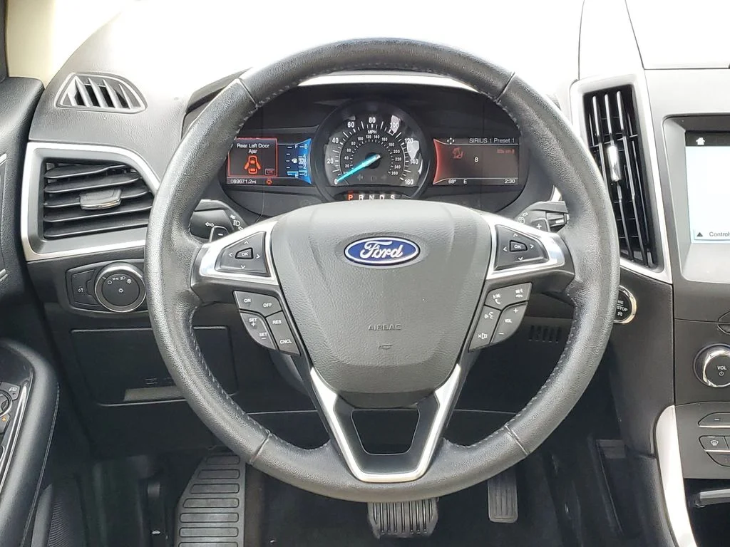 Certified Used 2018 White Gold Metallic Ford SEL image 24
