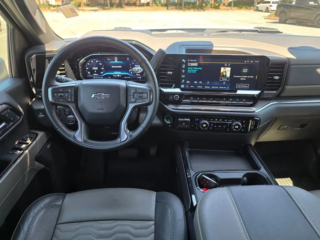 Used 2024 Summit White Chevrolet ZR2 image 30