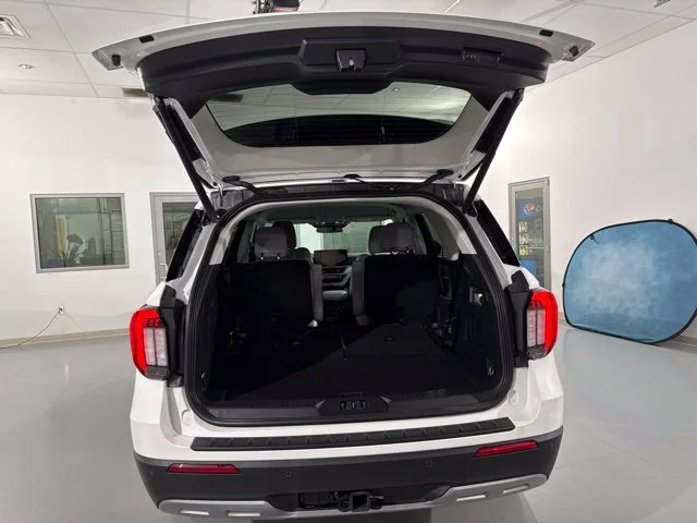 Used 2026 White Ford Active image 9
