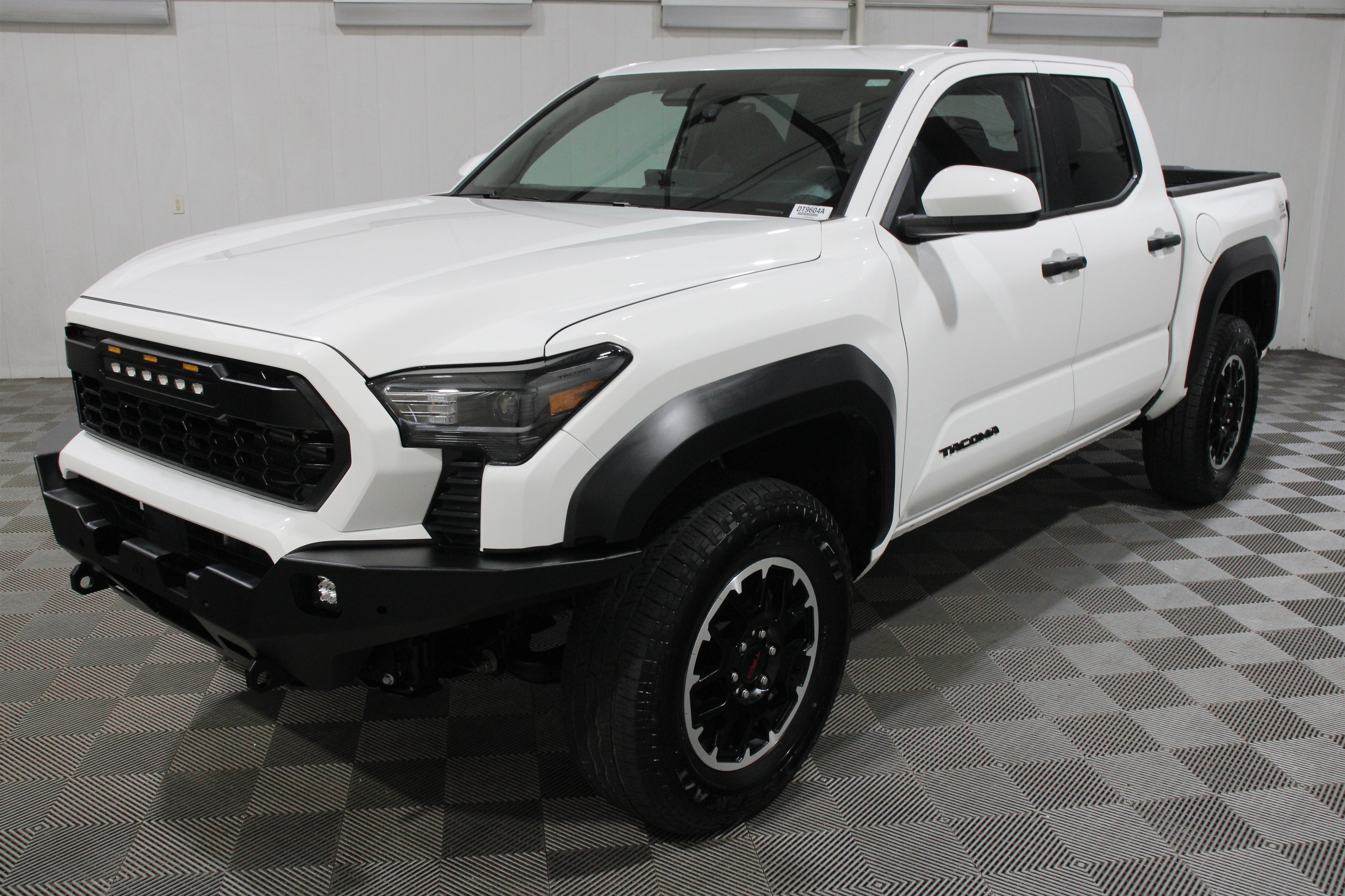 2025 Toyota Tacoma TRD Off Road - Photo 36