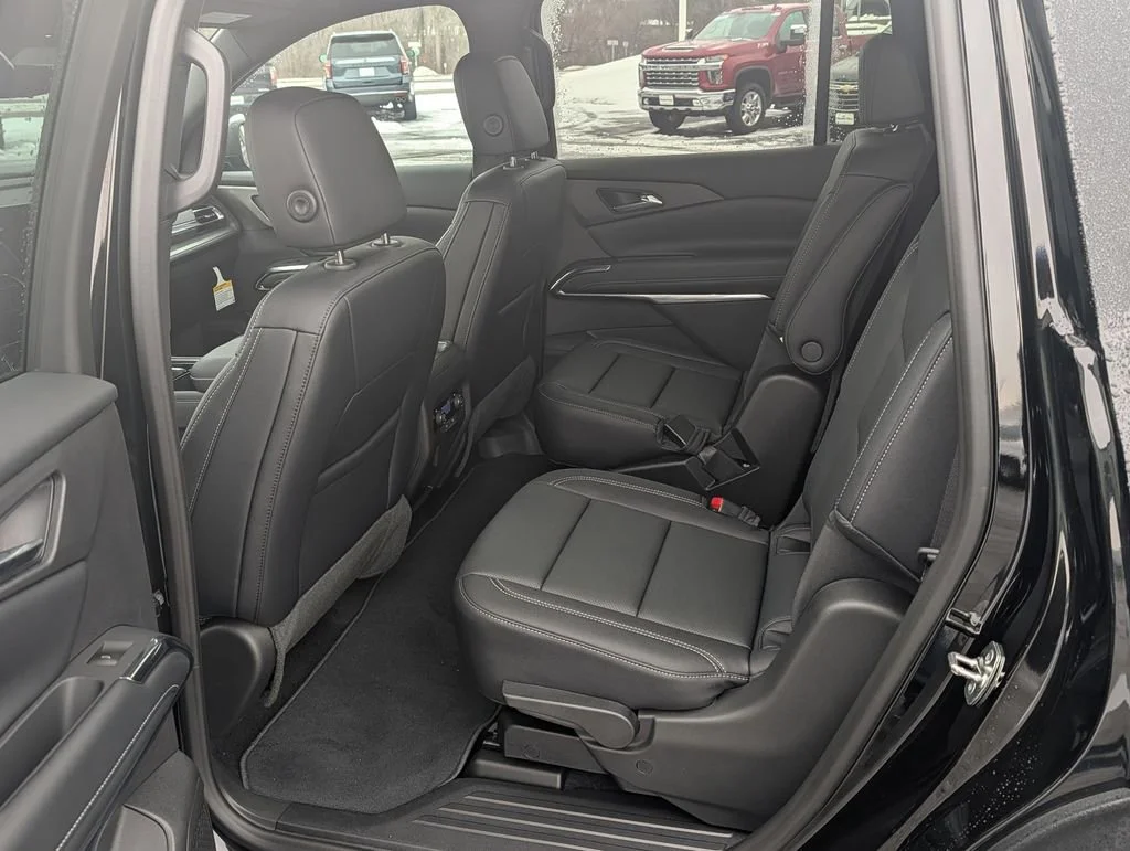 2026 Chevrolet Traverse LT - Photo 6