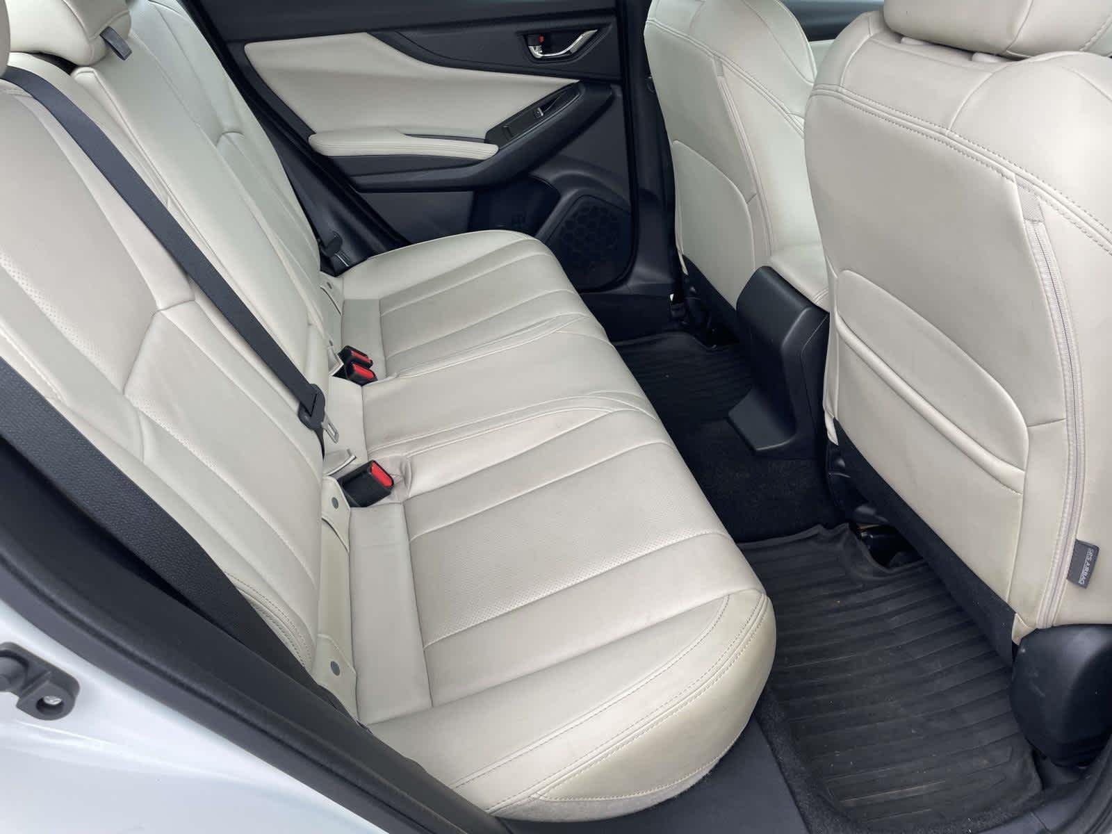 Used 2019  Subaru Limited image 24
