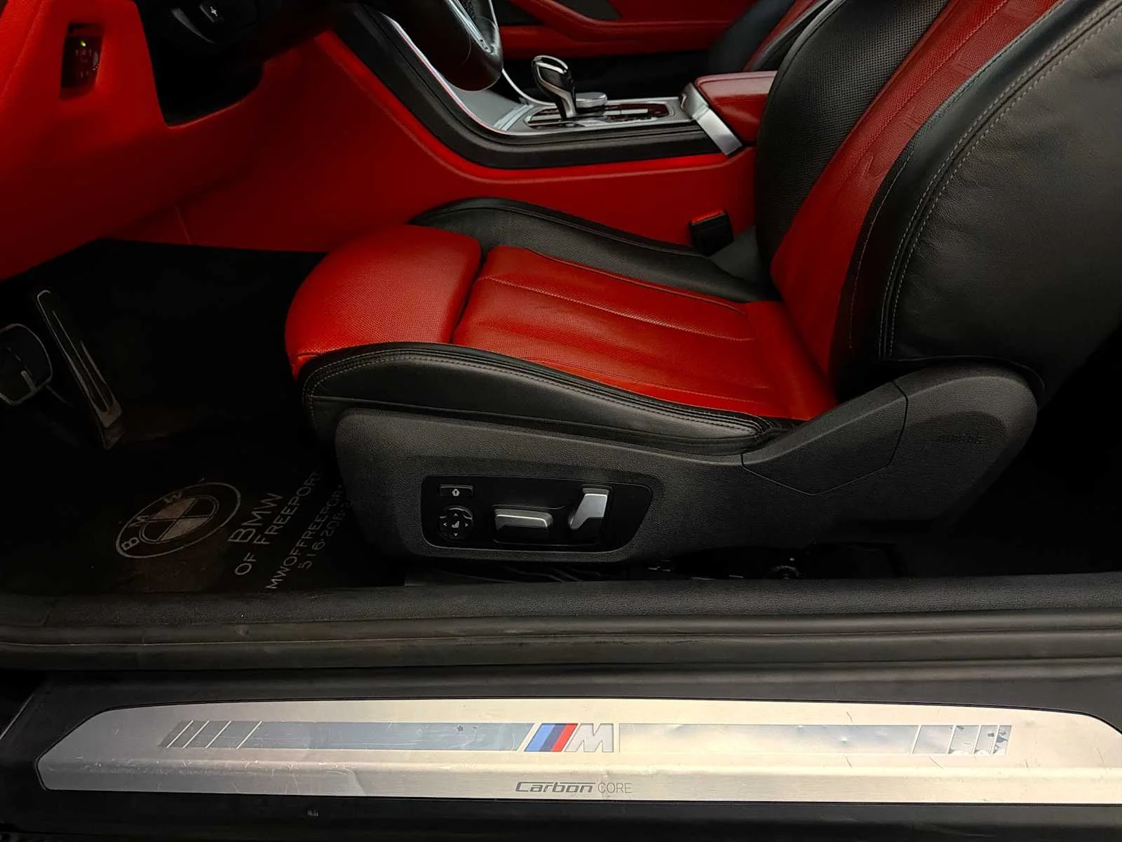 2020 BMW 8 Series 840i - Photo 10