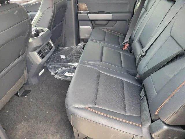 New 2026 Agate Black Metallic Ford F-250® Lariat® image 10