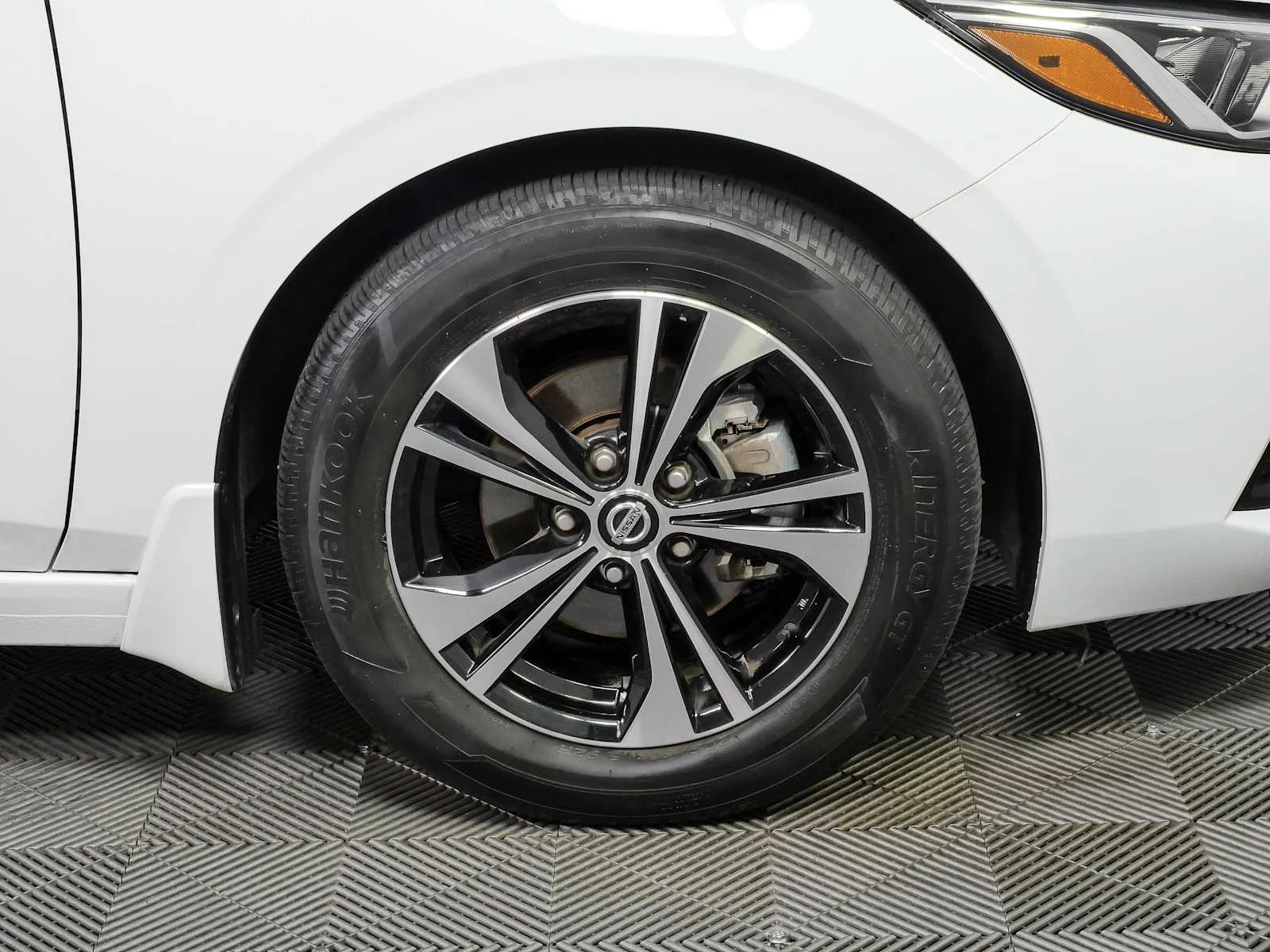 Used 2023 Fresh Powder Nissan SV image 28