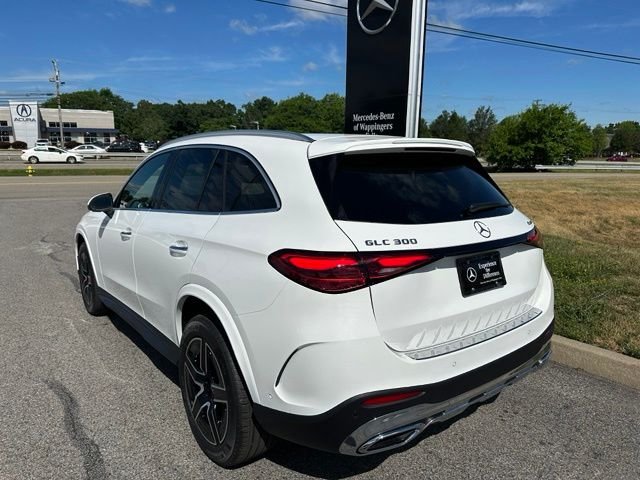 New 2026 Polar White Mercedes-Benz GLC 300 image 3