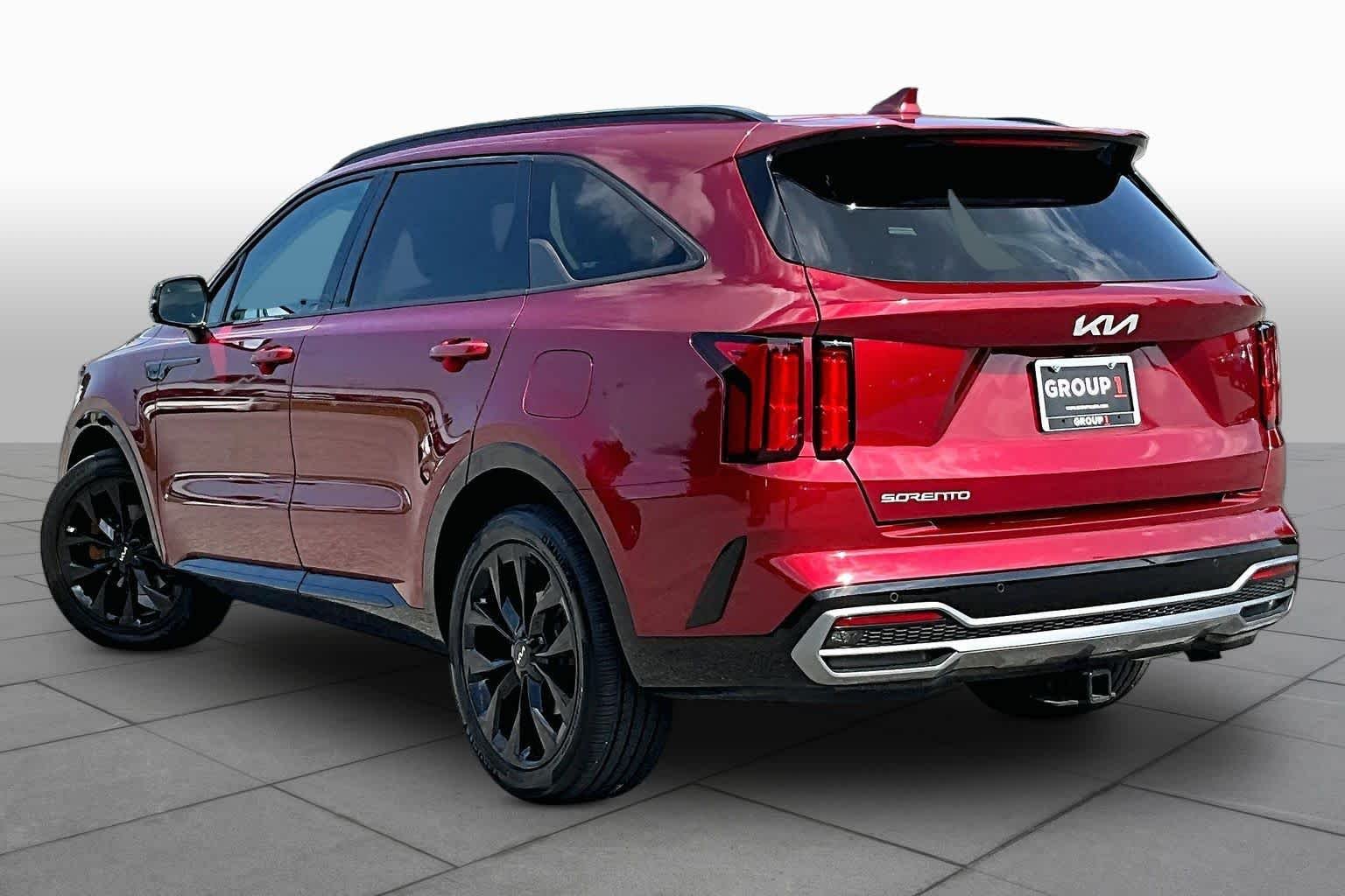 Used 2023 Passion Red Kia SX image 12