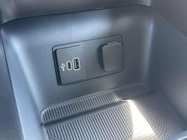 New 2026 Vapor Blue Metallic Ford Active 100A image 18