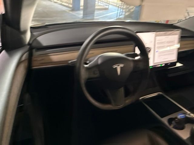 Used 2023  Tesla Base image 6