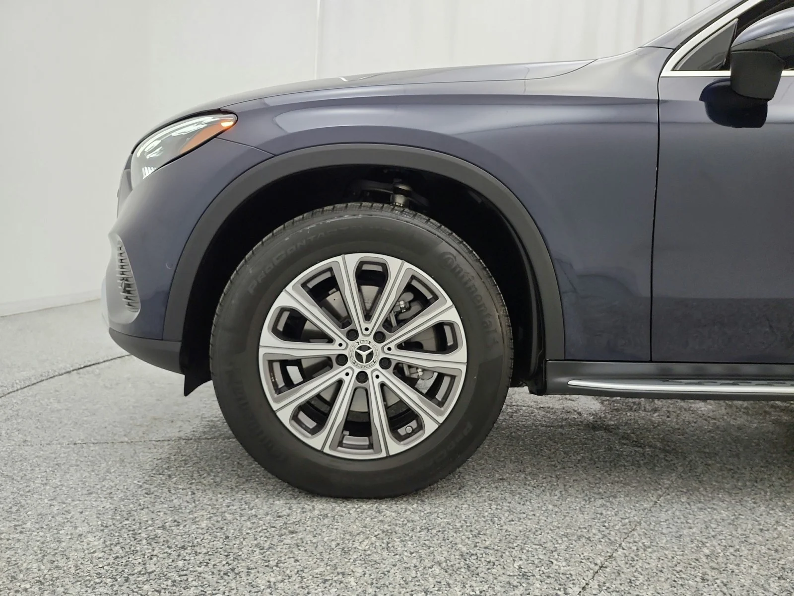 Used 2024 Nautical Blue Metallic Mercedes-Benz GLC 300 4MATIC® SUV image 17