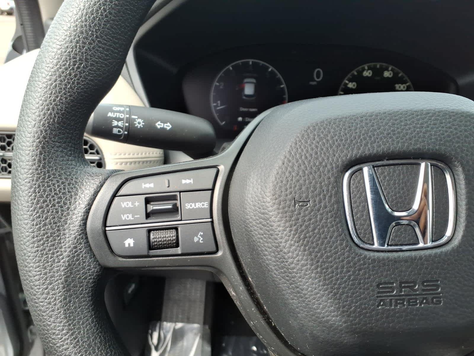 Certified Used 2024 Lunar Silver Metallic Honda LX image 22