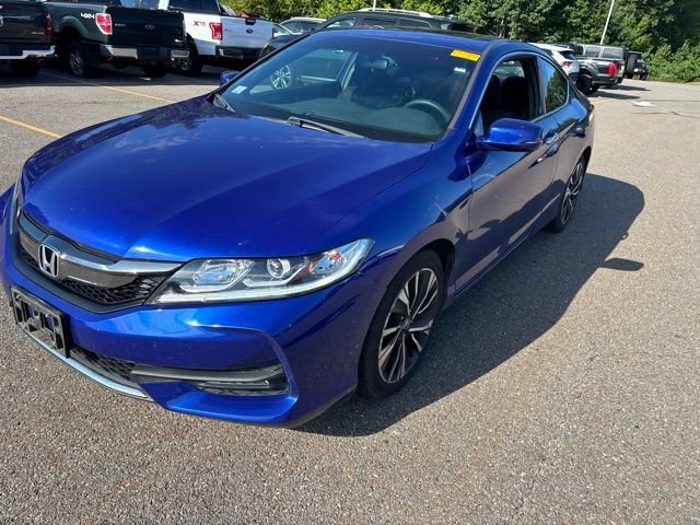 Used 2017 Still Night Pearl Honda EX image 3