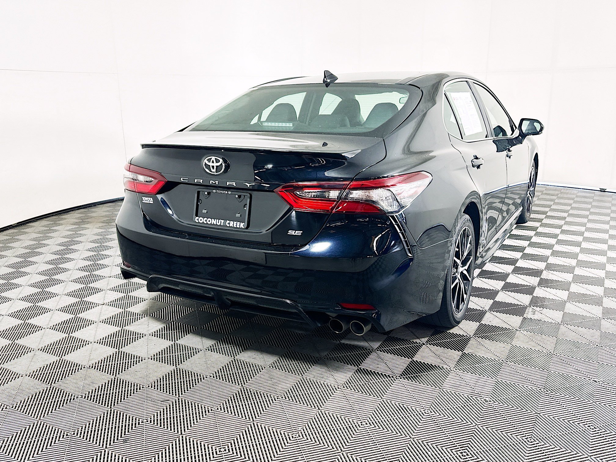 Used 2023 Midnight Black Metallic Toyota SE image 3