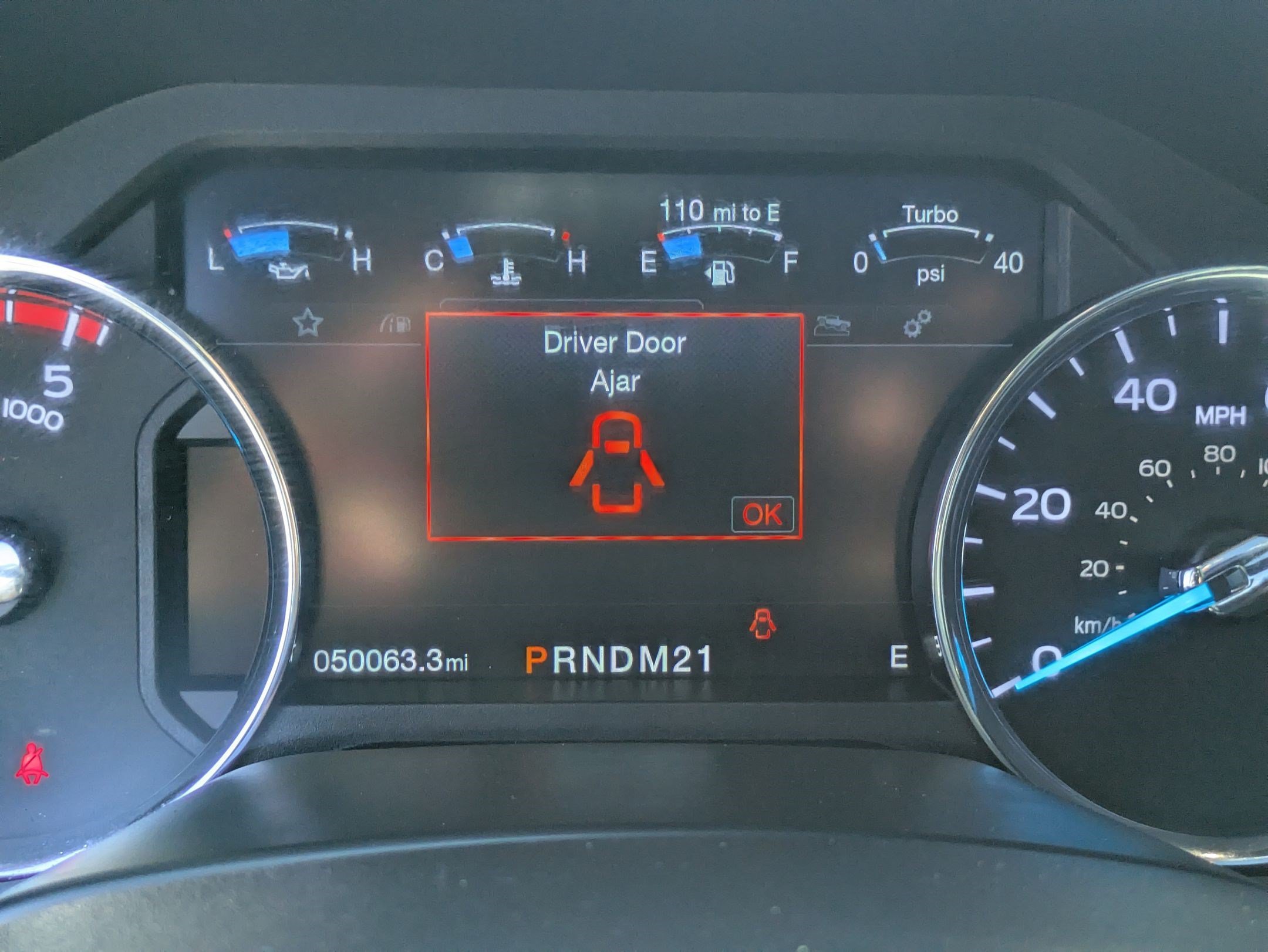 Used 2019 White Platinum Clearcoat Metallic Ford Platinum image 20