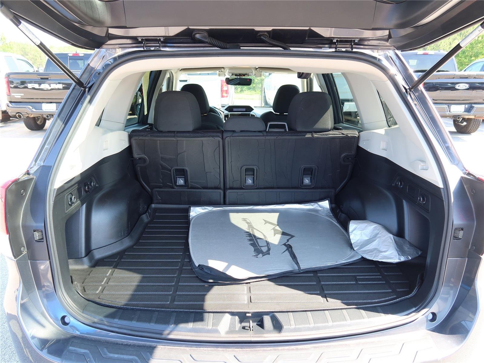 Used 2021 Magnetite Gray Metallic Subaru Premium image 5