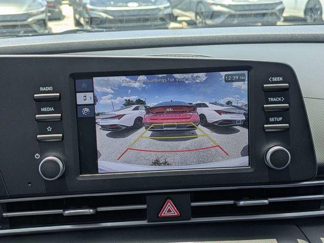 New 2026 White Hyundai SE image 20