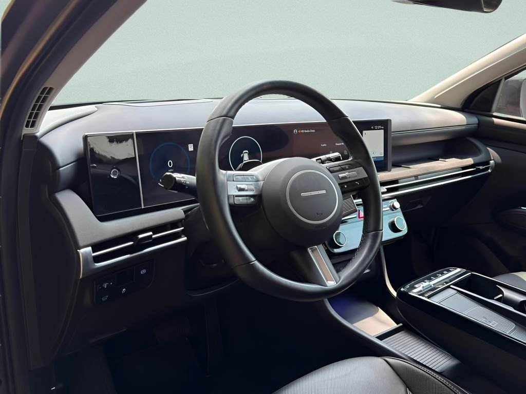 Used 2025 Gray Hyundai Limited image 9