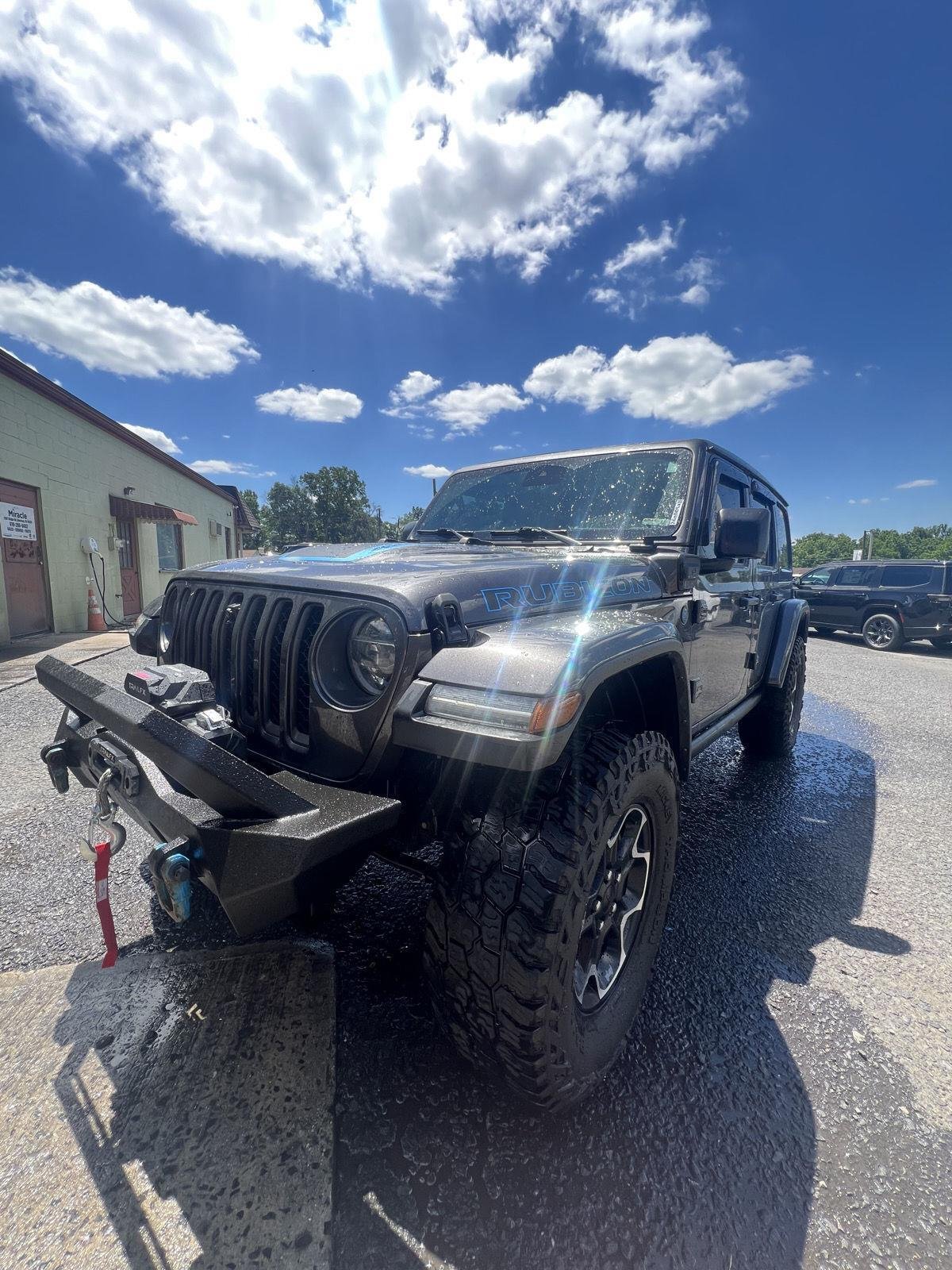 Used 2021 GRANITE CRYSTAL METALLIC CLEARCOAT JEEP UNLIMITED RUBICON image 7