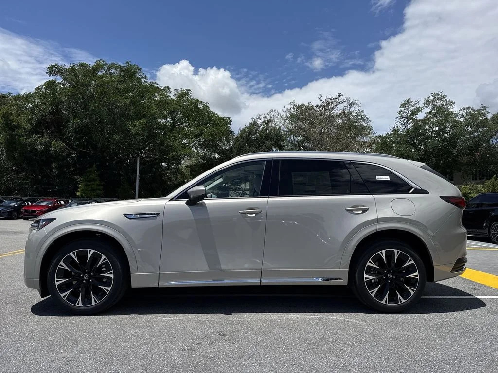 New 2026 Platinum Quartz Metallic Mazda 3.3 Turbo S Premium Plus AWD image 27