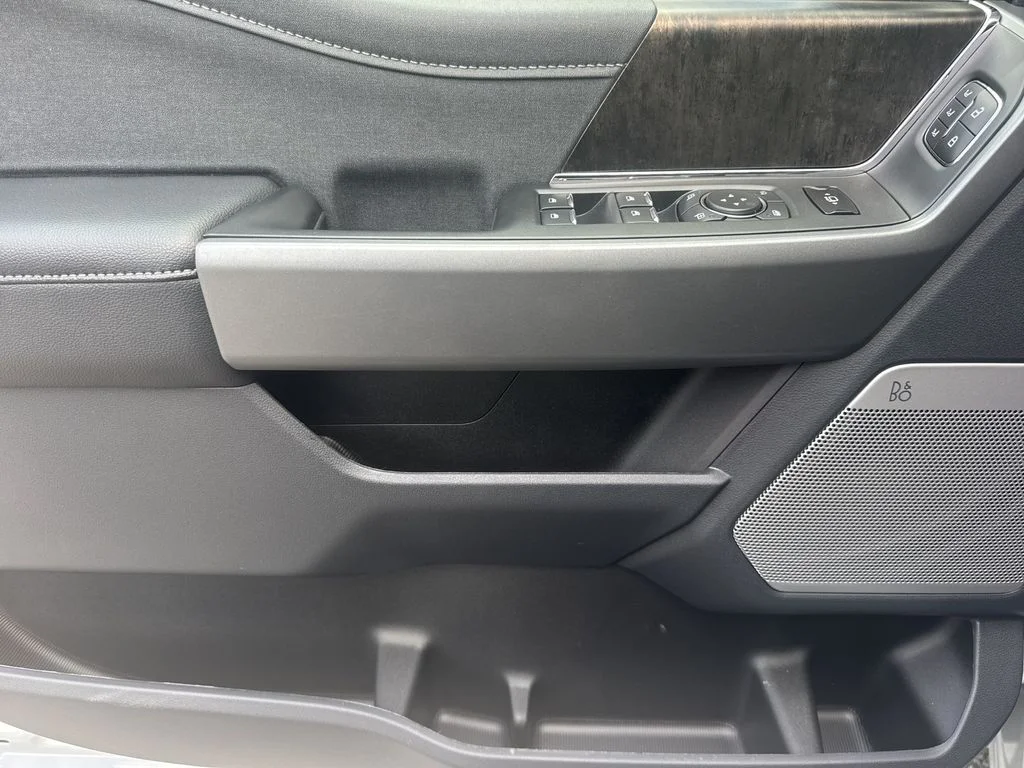 New 2026 Avalanche Ford Lariat image 10