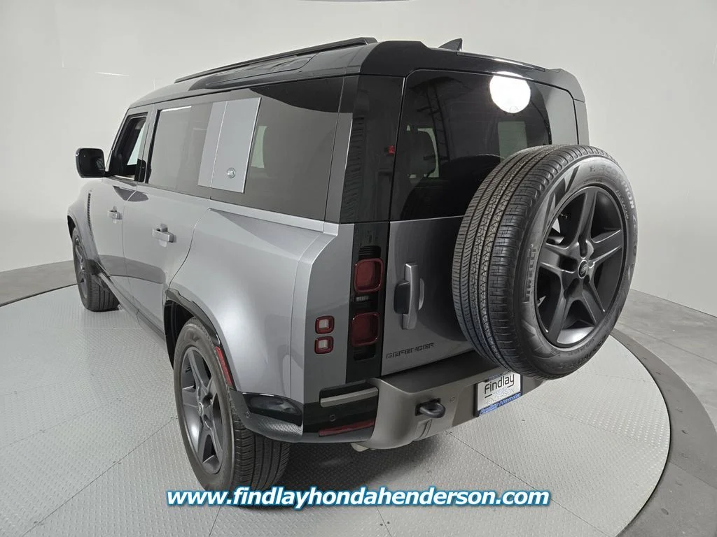 Used 2024 Eiger Gray Metallic Land Rover X-Dynamic SE image 4