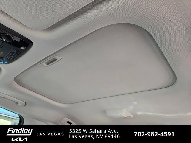 2026 Kia Carnival SX - Photo 12